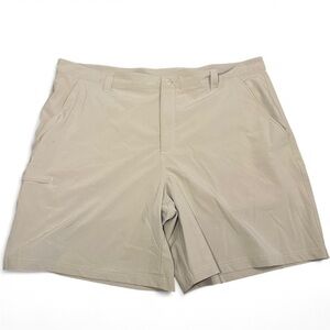 Columbia PFG Men’s khaki shorts men’s size 44w and 8L